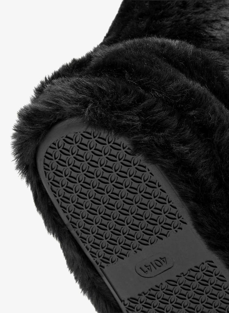 لو كونفورت أحذية منزلية نسائية من الفرو الصناعي - Image 5